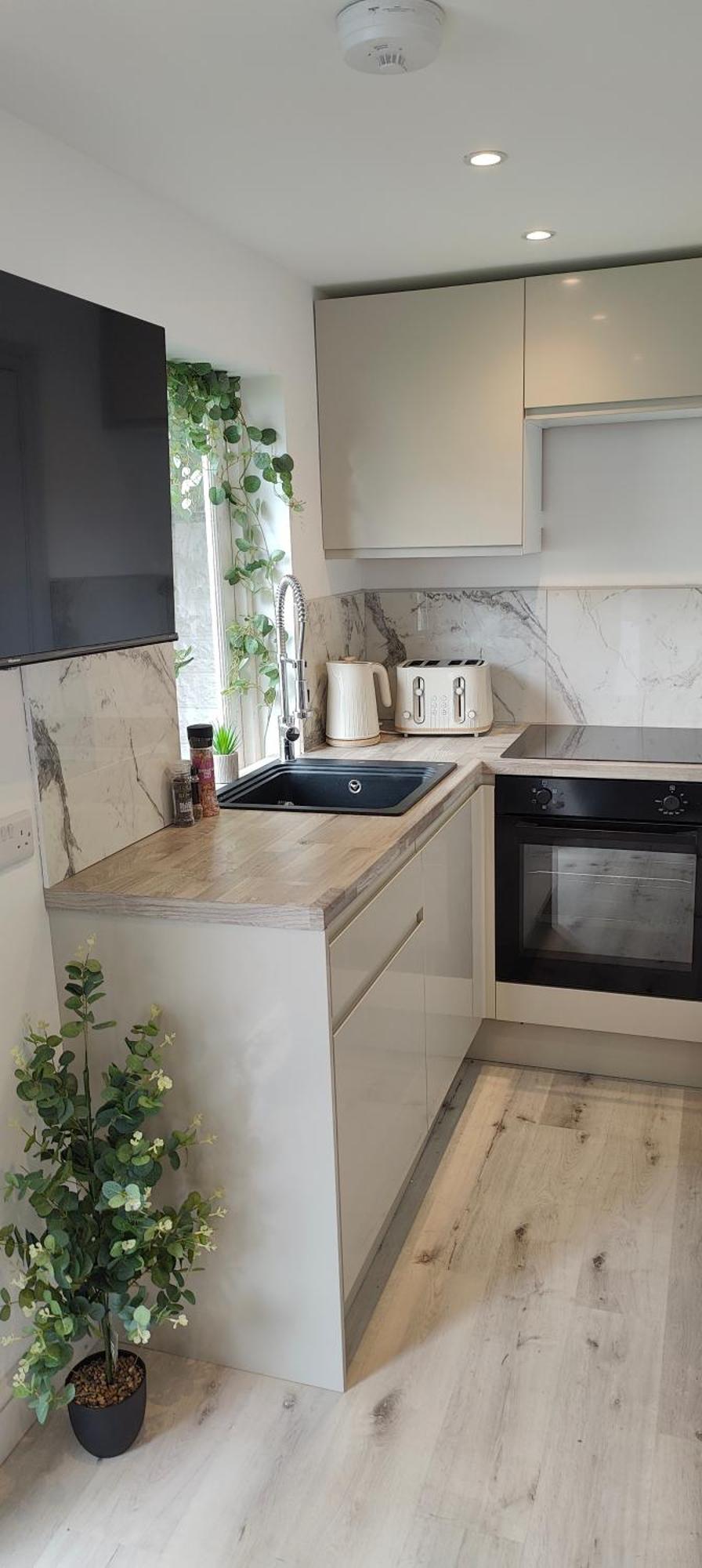 Cosy Bee And Apartment บอร์นมัธ ภายนอก รูปภาพ