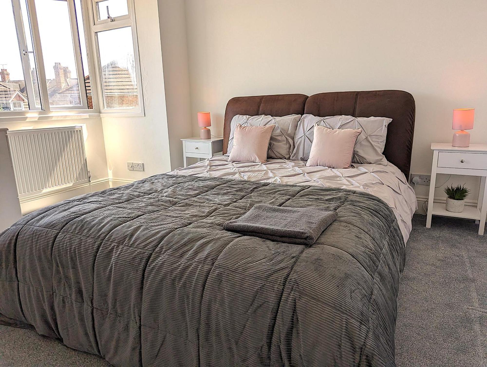 Cosy Bee And Apartment บอร์นมัธ ภายนอก รูปภาพ